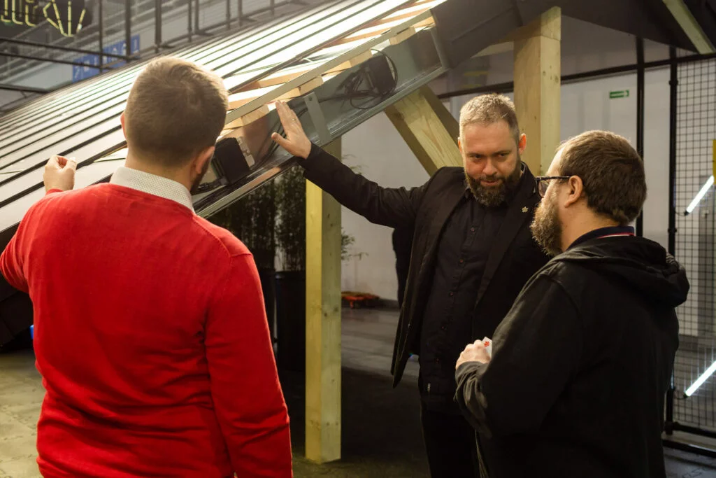Integrovaná fotovoltaická střecha – poznejte řešení od SOLROOF!