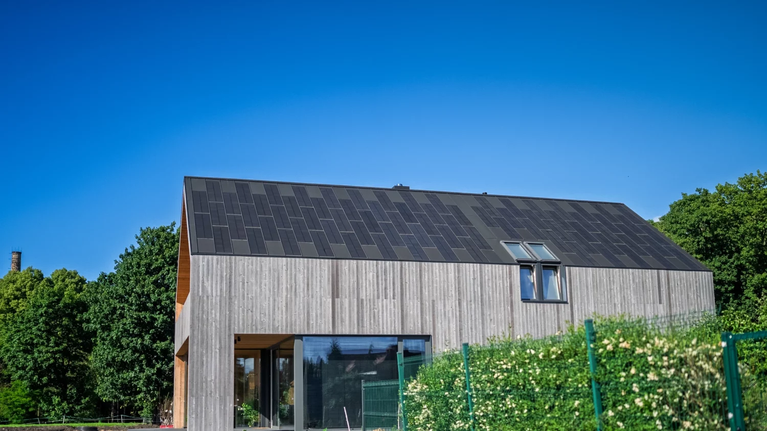 SOLROOF – dach, który jest częścią architektury